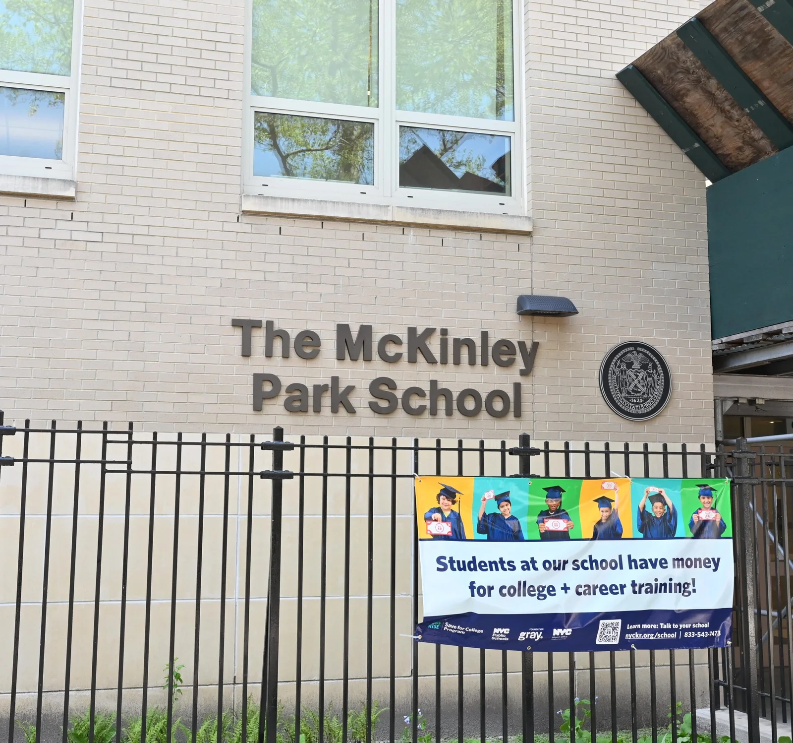 McKinley Park School project executed with critical path oversight by CPM Scheduling Consultants to meet educational infrastructure goals.