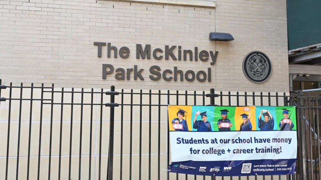 The McKinley Park School capital improvement tracked via CPM scheduling milestones.