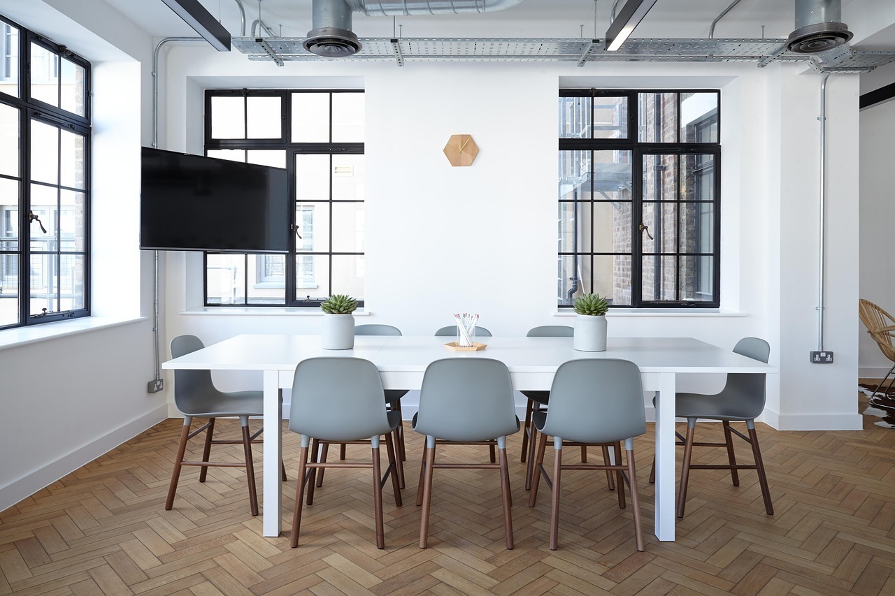 Modern training room setup for Delay Claim Master Class workshops
